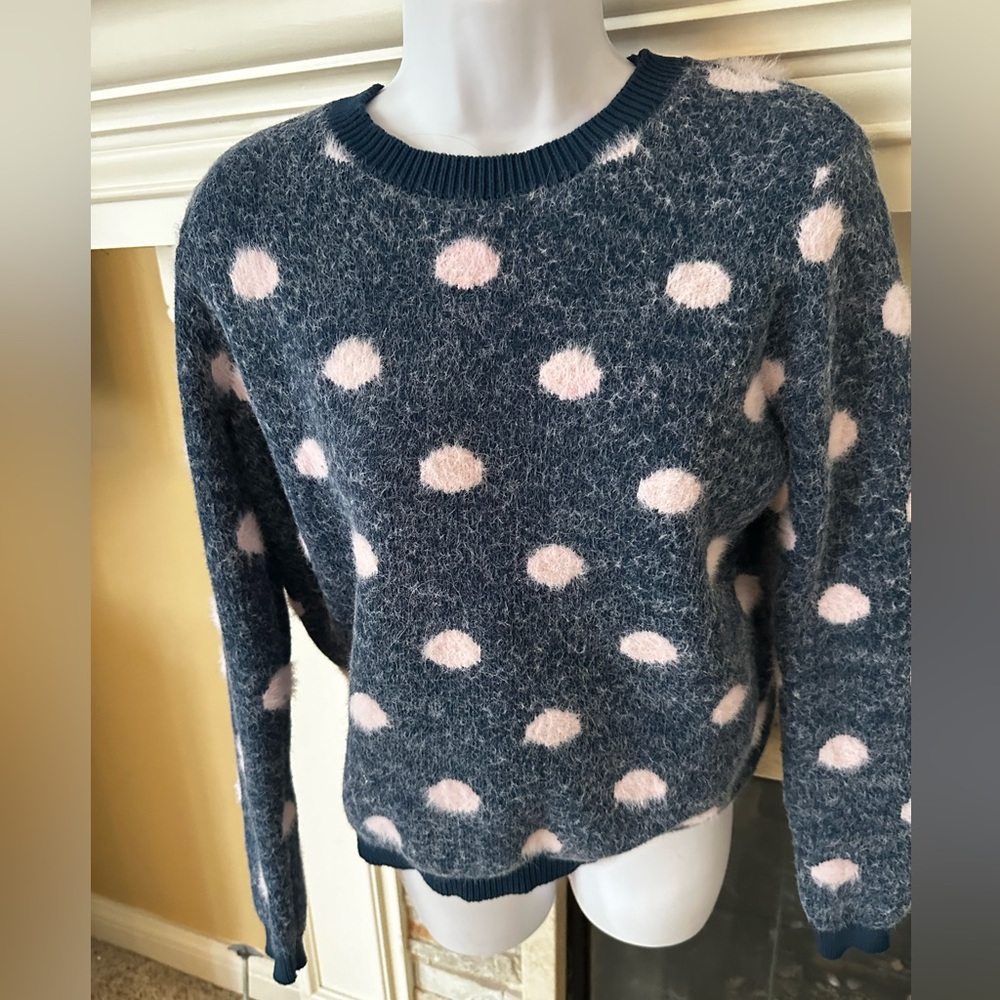 Romeo + Juliet Couture Fuzzy Polka Dot Crew Neck Pullover Sweater SZ M
